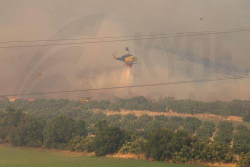 Πυρκαγιά στην Κρύα Βρύση Ρεθύμνου, δόθηκε εντολή για εκκένωση οικισμών