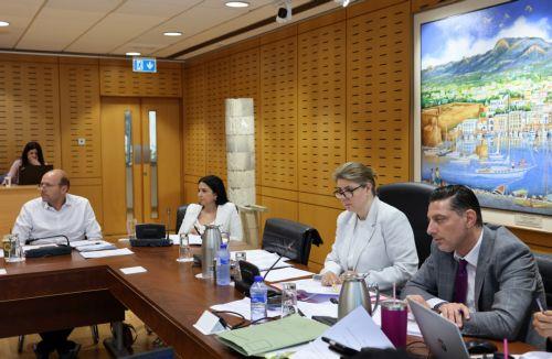 Το απόγευμα η απόφαση της Επιτροπής Οικονομικών για το νέο τεθωρακισμένο όχημα του ΠτΔ (2)