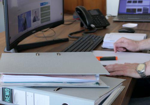 Διορισμό μεταβατικού ΔΣ στον ΚΟΑΕ για ένα χρόνο συμφώνησαν Βουλή-ΥΠΟΙΚ