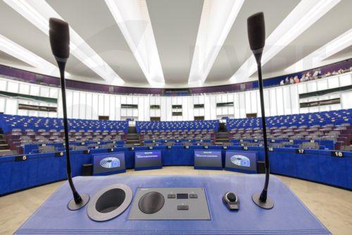Υπερψηφίστηκε η αναθεώρηση κανόνων κοινωνικής ασφάλισης στην ΕΕ από το ΕΚ