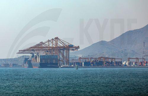 Οι επιθέσεις των ΗΠΑ διαταράσσουν το άνοιγμα των Στενών του Ορμούζ, λένε οι Φρουροί της Επανάστασης