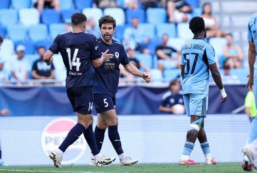 Στο 0 – 0 Απόλλων και ΑΕΚ σε φιλικό αγώνα, ήττα Πάφου 3 - 2 από Σλόβαν Μπρατισλάβας