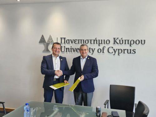 Πανεπιστήμιο Κύπρου και Σύνδεσμος Τραπεζών υπέγραψαν Μνημόνιο Συνεργασίας