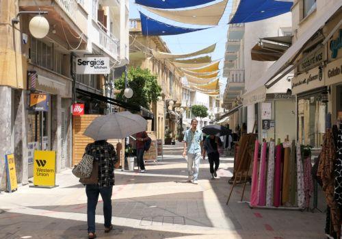 Κίτρινη προειδοποίηση για 40C στο εσωτερικό την Παρασκευή, κόκκινος συναγερμός στα δάση