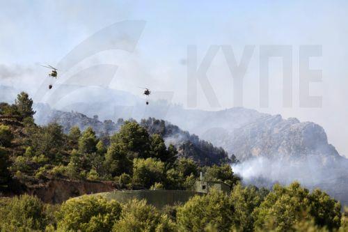 Συνεχίζονται οι απομακρύνσεις πολιτών λόγω πυρκαγιών σε Γαλλία και Ισπανία