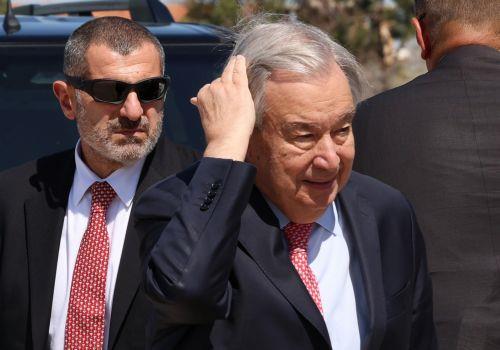 Ευελπιστεί για θετικές εξελίξεις, λέει ο ΠτΔ μετά το δείπνο με Γκουτέρες, Έρχιουρμαν
