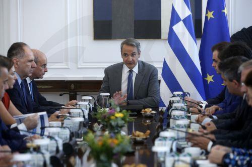 Έτοιμοι να προασπίσουμε την κυριαρχία μας ανά πάσα στιγμή, είπε ο Μητσοτάκης