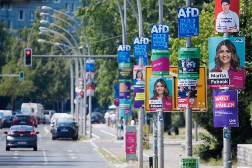 Διαδικασία προς ενδεχόμενη απαγόρευση του AfD ζητούν 1.051 Γερμανοί νομικοί