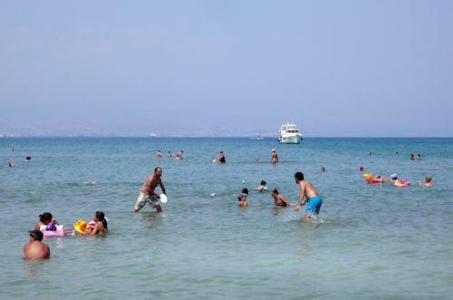 Κίτρινη προειδοποίηση για 40 βαθμούς στο εσωτερικό την Τρίτη