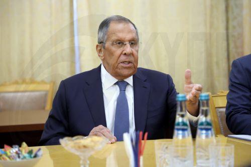 Ο Λαβρόφ δηλώνει ότι η Βρετανία κινδυνεύει να θεωρηθεί ως μέρος του πολέμου στην Ουκρανία