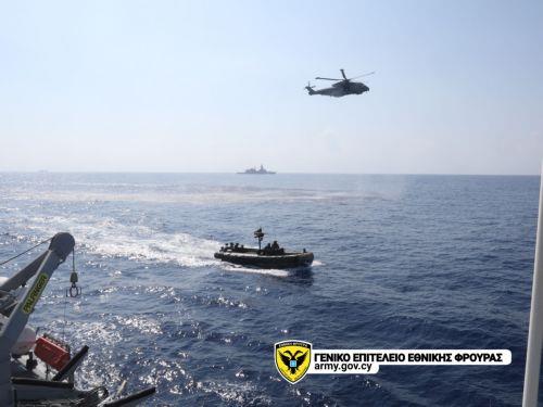 Πολυεθνική και διμερής άσκηση ναυτικών δυνάμεων ανοικτά της Λεμεσού [ΒΙΝΤΕΟ]