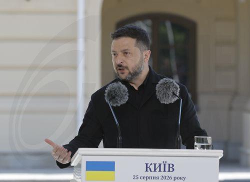 Έτοιμοι για τριήμερη εκεχειρία δηλώνουν Ζελένσκι-Πούτιν