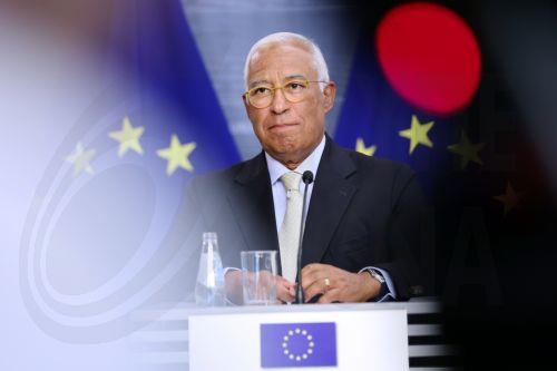 «Σοκαριστικές» οι εικόνες από την κηδεία Μλάντιτς, λένε Κόστα - φον ντερ Λάιεν