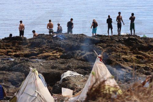 Συνεχίζεται η έρευνα για τα αίτια συρροής μεταναστών στη Θέουτα, λέει ο Σάντσεθ