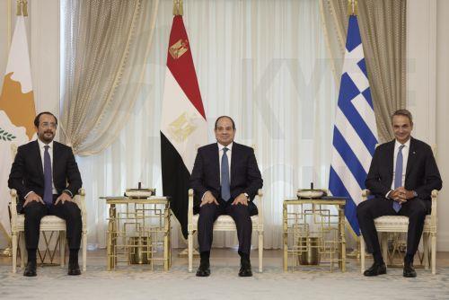 Τη στρατηγική τους συνεργασία επιβεβαίωσαν οι ηγέτες Κύπρου-Ελλάδας-Αιγύπτου στο Ελ Αλαμέιν (1)