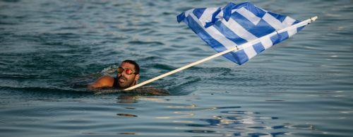Ο Χ. Ταϊγανίδης ξεκίνησε κολυμβητικό ταξίδι 151 χιλιομέτρων για στήριξη ΠΑΣΥΚΑΦ