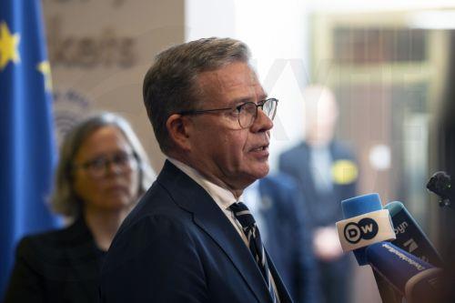 Το Ελσίνκι διερευνά ίχνη διαρρήξεων σε σπίτια βουλευτών, ο πρωθυπουργός δεν αποκλείει πιθανή ξένη ανάμιξη