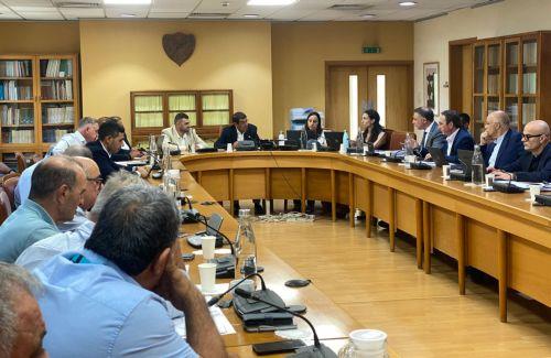 Αναθεωρημένη πρόταση για νερό άρδευσης στο Υπουργικό, είπε ο Υπ. Γεωργίας στη Βουλή (2)