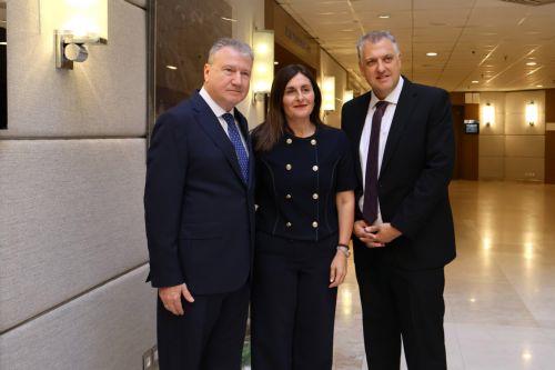 People must remain at the heart of shipping, Hadjimanolis says in Athens