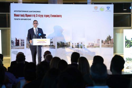 Η στέγαση στην προμετωπίδα των προτεραιοτήτων της Κυβέρνησης  είπε ο ΥΠΕΣ [ΒΙΝΤΕΟ]
