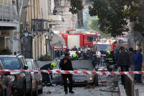 Δίωξη για ανθρωποκτονία με ενδεχόμενο δόλο για τρεις συλληφθέντες για έκρηξη στην Πλάκα