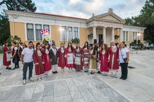 Πάνω από 200 μαθητές χόρεψαν στους «Ρυθμούς της Κύπρου» στην Πάφο
