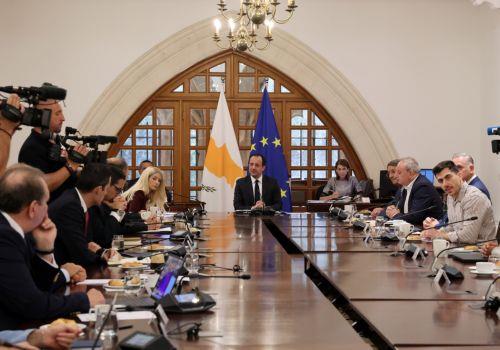 Εκπρόσωπος: Να δοθεί σε αυτό στάδιο το έγγραφο καταγραφής των συγκλίσεων