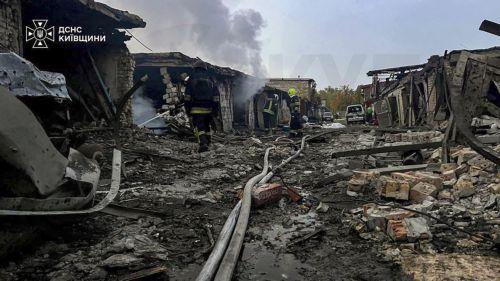 Ζελένσκι: Tο Κίεβο είναι πρόθυμο να σταματήσει τις επιθέσεις κατά διυλιστηρίων αν η Μόσχα πράξει το ίδιο