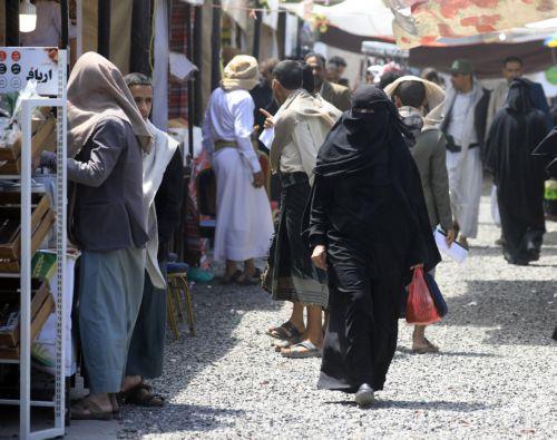 Πέραν των 90 πληγμάτων στην Υεμένη από Ριάντ το τελευταίο 24ωρο, λένε οι Χούθι