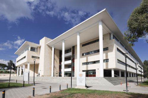 Cyprus state workforce rises by 622 to 53,152 in September