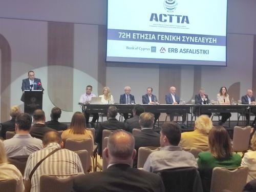 Tourism revenue drop limited to 7% is positive, Koumi and Papacharalambous say