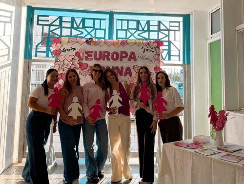 Μαθητές στην Πάφο σε δράση ευαισθητοποίησης για τον καρκίνο του μαστού