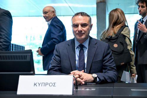 Απρόσκοπτη συμμετοχή Κύπρου στην COP31 ζήτησε ο Σενέκης στο Συμβούλιο Περιβάλλοντος