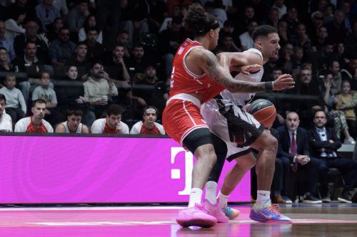 Νίκη Ολυμπιακού στην 3η αγωνιστική της Greek Basketball League