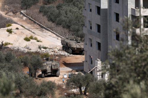 Νεκροί και τραυματίες από επίθεση σε κηδεία σε εκκλησία στην Ιορδανία, καταδικάζει ο Πατριάρχης Θεόφιλος