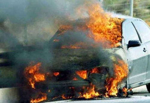 Σε κακόβουλη ενέργεια αποδίδει η Αστυνομία τη φωτιά σε όχημα στην Έμπα
