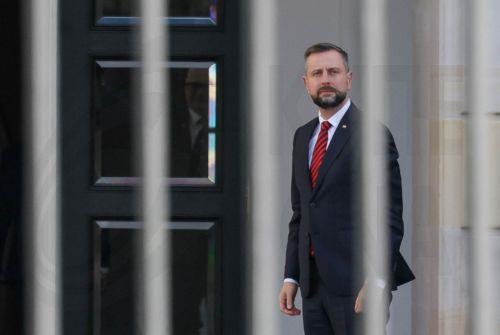 Ο Πρόεδρος της Πολωνίας κατηγορεί τον Τουσκ για βίαιη κατάληψη του ανώτατου δικαστηρίου
