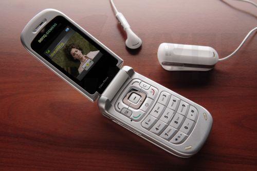 Live Chat στο 1450 για θέματα επιδομάτων πρόνοιας και κοινωνικών ασφαλίσεων