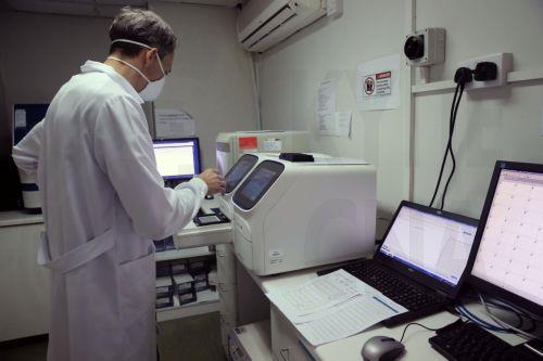 Σύσκεψη στην ΟΕΒ: Η εφαρμογή μέτρων για έλλειψη νοσηλευτών θα επανεξεταστεί, δόθηκε χρόνος στον Υπουργό Υγείας