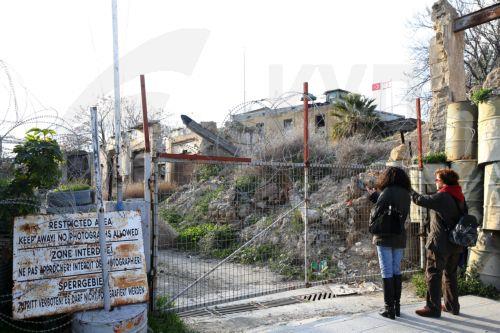 BM raporuna göre Kıbrıstaki bölünmüşlük insan haklarını gölgeliyor