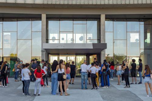 Ζητήματα διαφάνειας στη λειτουργία Ανεξάρτητου Φορέα Κοινωνικής Στήριξης στην Επ. Θεσμών