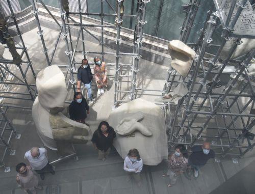 Η Γαλλία απένειμε παράσημο Αξιωματούχου των Τεχνών και των Γραμμάτων στον Θεόδουλο Γρηγορίου