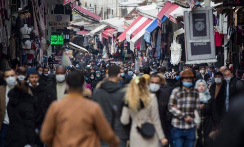 Τα αντιπληθωριστικά μέτρα Τουρκίας δεν αποδίδουν, προειδοποιούν εμπειρογνώμονες