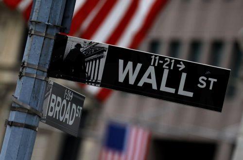 Μεγάλα κέρδη στην Wall Street, ρεκόρ S&P 500 και Dow μετά τη μείωση επιτοκίων από Fed