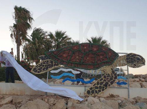 Εκπρόσωποι τουριστικών οργανισμών στην Αγ. Τριάδα, την «πρώτη παραλία χωρίς πλαστικό» στην Κύπρο