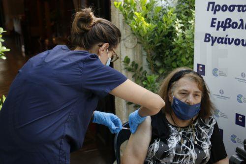 Εμβολιάστηκαν 1.119 άτομα με 4η δόση εμβολίου κατά COVID-19 από 20 Σεπτεμβρίου, λέει στο ΚΥΠΕ ο Ευαγόρας Ταμπούρης