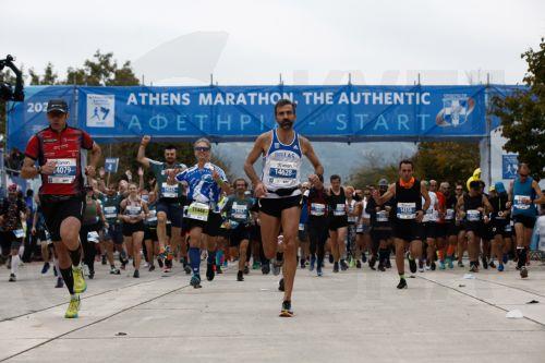 Ρεκόρ συμμετοχών με πέραν των 73 χιλ. δρομέων στον Αυθεντικό Μαραθώνιο Αθήνας