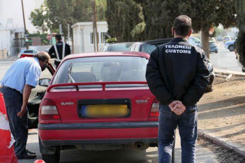 Στάση εργασίας εργαζομένων Τμ. Τελωνείων λόγω εμπρησμού περιουσίας συναδέλφου τους