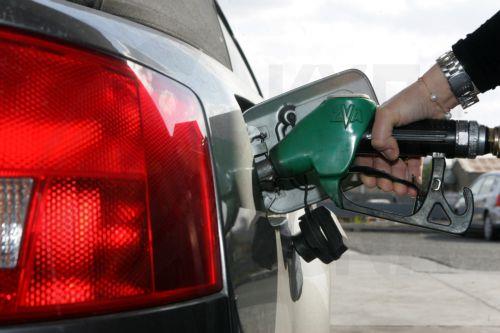 Total sales of petroleum products shows slight annual decrease in September