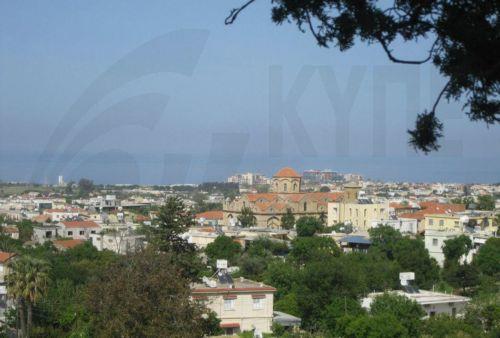 Κατεδάφιση ιστορικών κτηρίων του Καραβά καταγγέλλει ο Δήμος